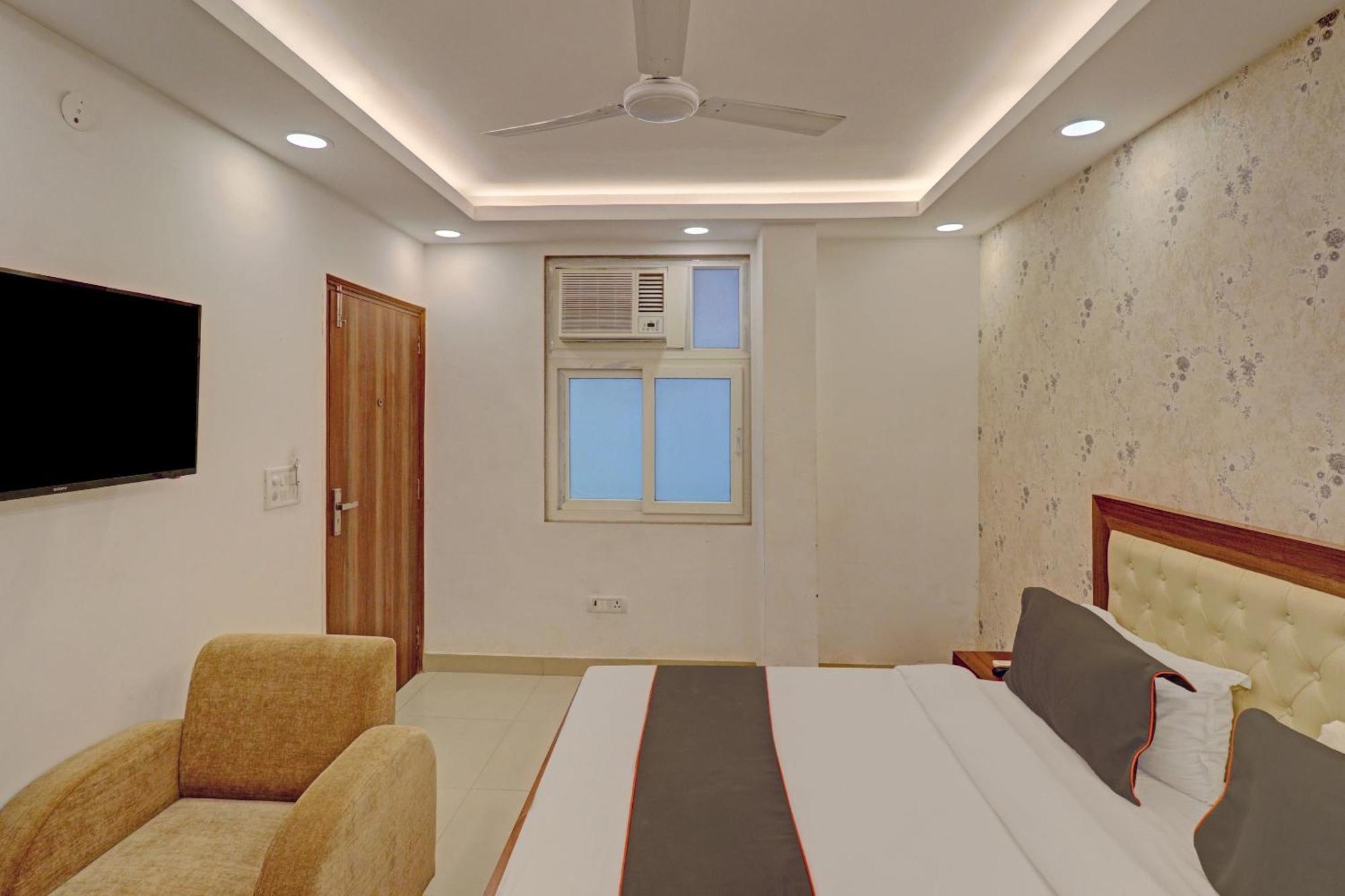 Collection O Spot Light Near Tughlakabad Station Metro Station Hotell Indraprastha Exteriör bild