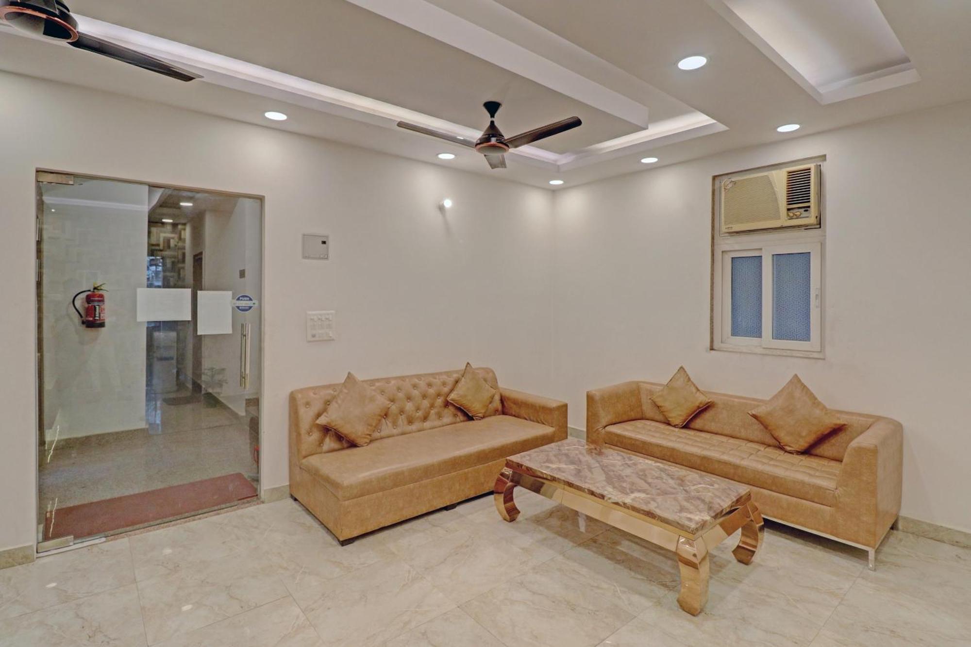 Collection O Spot Light Near Tughlakabad Station Metro Station Hotell Indraprastha Exteriör bild